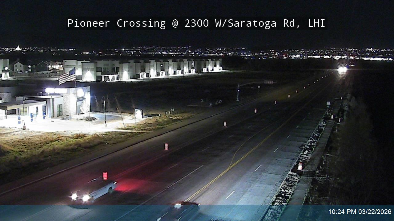 Pioneer Crossing / SR-145 @ 2300 W / Saratoga Rd, LHI live webcam