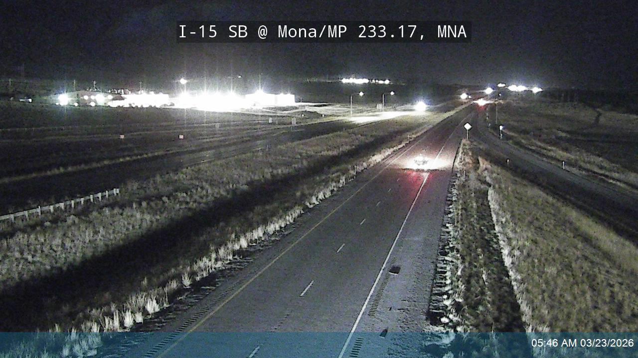 I-15 SB @ Mona / SR-54 / MP 233.17, MNA live webcam