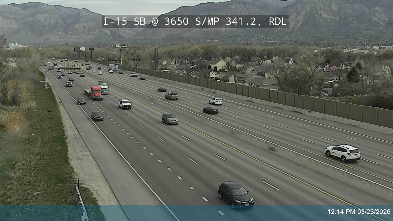 I-15 SB @ River Valley Dr / 3650 S / MP 341.2, RDL live webcam
