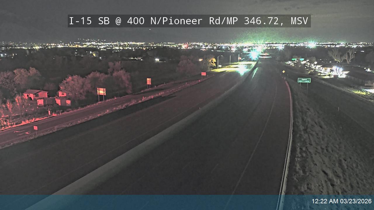 I-15 SB @ 400 N / Pioneer Rd / MP 346.72, MSV live webcam