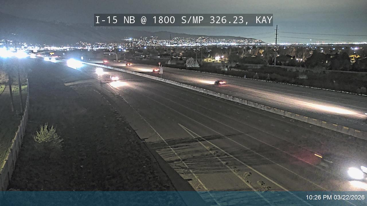 I-15 NB @ 1800 S / MP 326.23, KAY live webcam