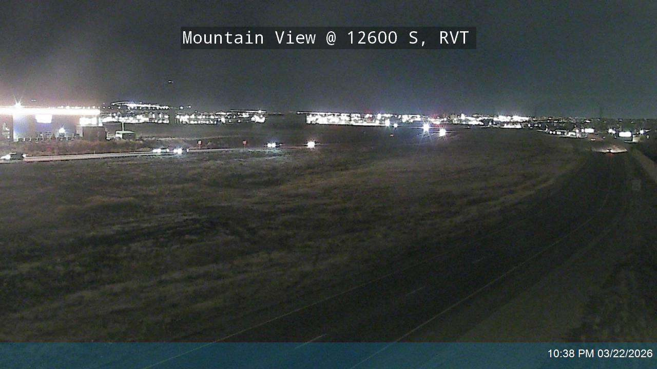 Mountain View / SR-85 NB @ 12600 S, RVT live webcam