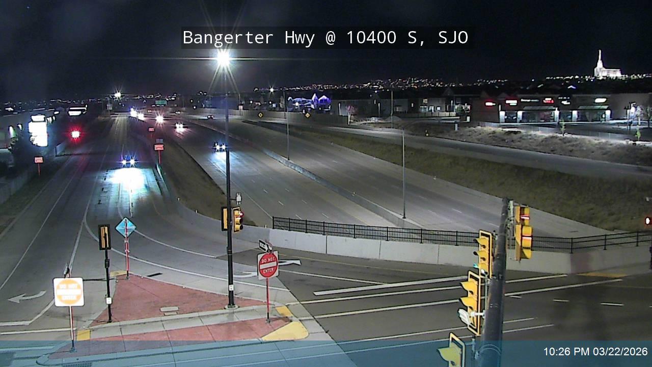 Bangerter Hwy / SR-154 @ 10400 S / South Jordan Pkwy / SR-151, SJO live webcam
