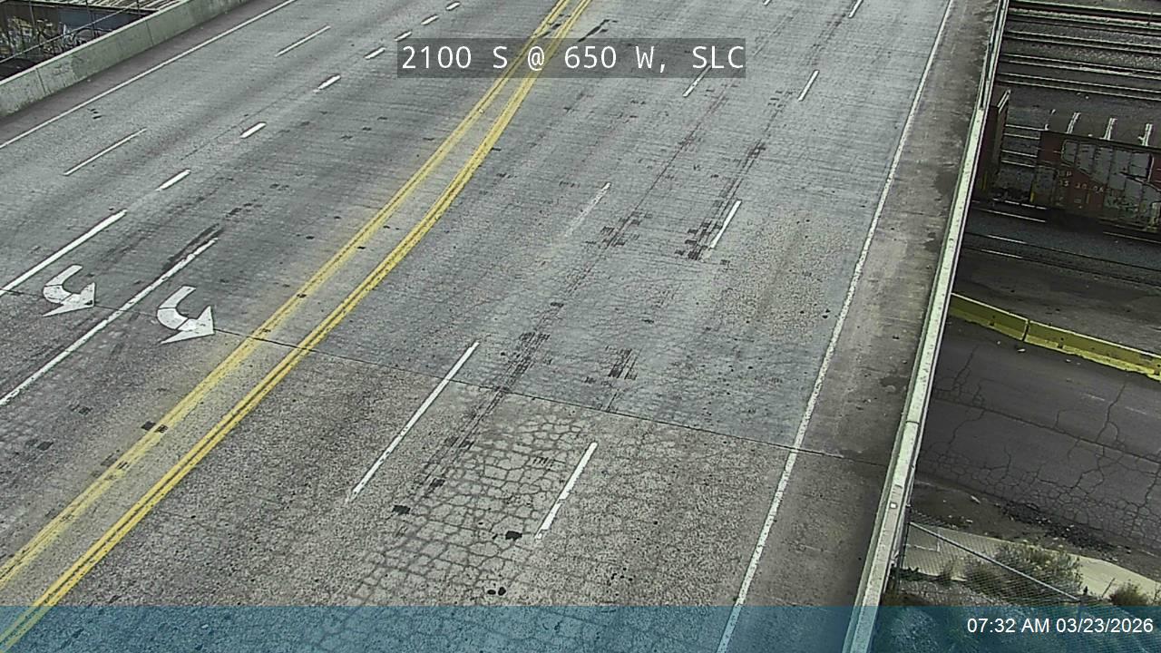 2100 S / SR-201 @ 650 W / MP 17.1, SLC live webcam