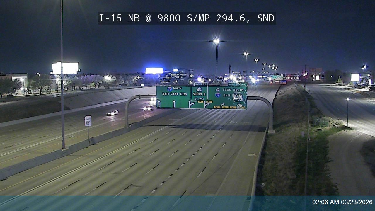 I-15 NB @ 9800 S / MP 294.6, SND live webcam