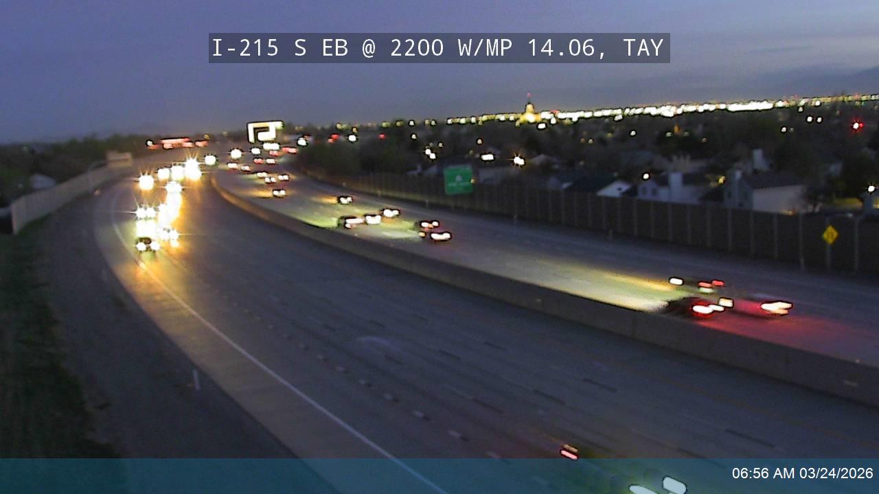 I-215 S EB @ 2200 W / MP 14.06, TAY live webcam