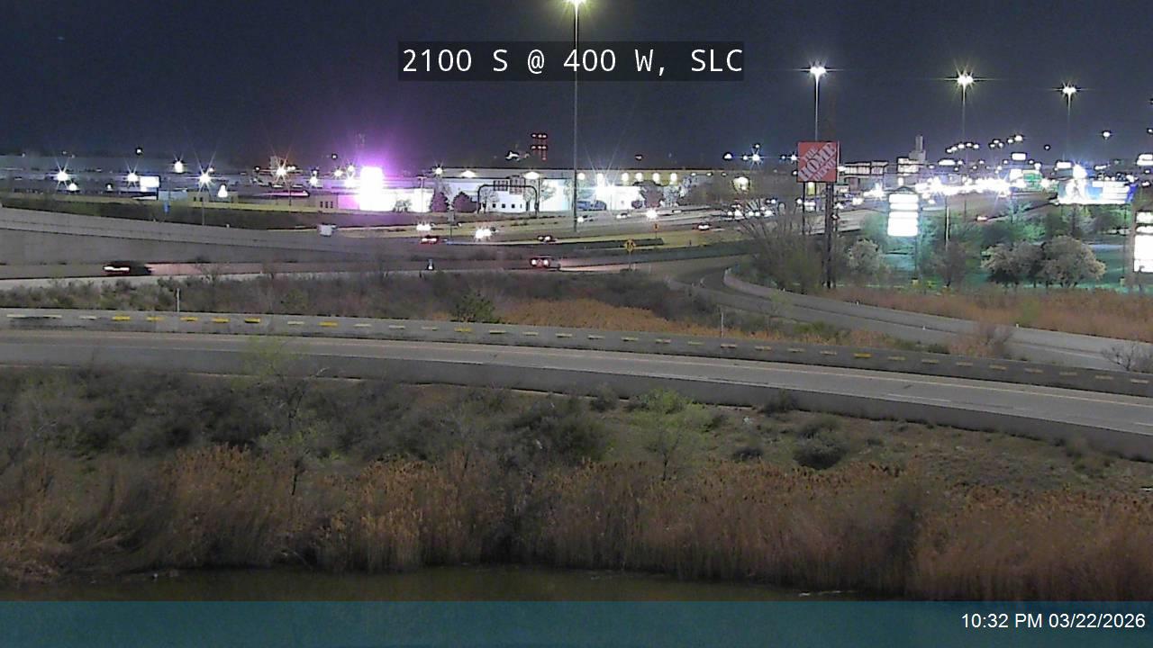 2100 S / SR-201 @ 400 W / I-15 NB / MP 17.46, SLC live webcam