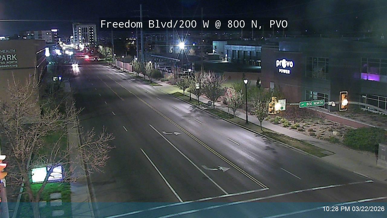 Freedom Blvd / 200 W @ 800 N, PVO live webcam