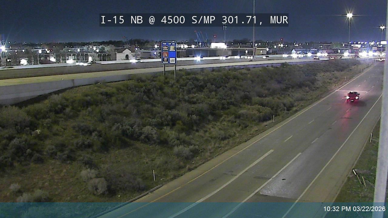 I-15 NB @ 4500 S / SR-266 / MP 301.71, MUR live webcam