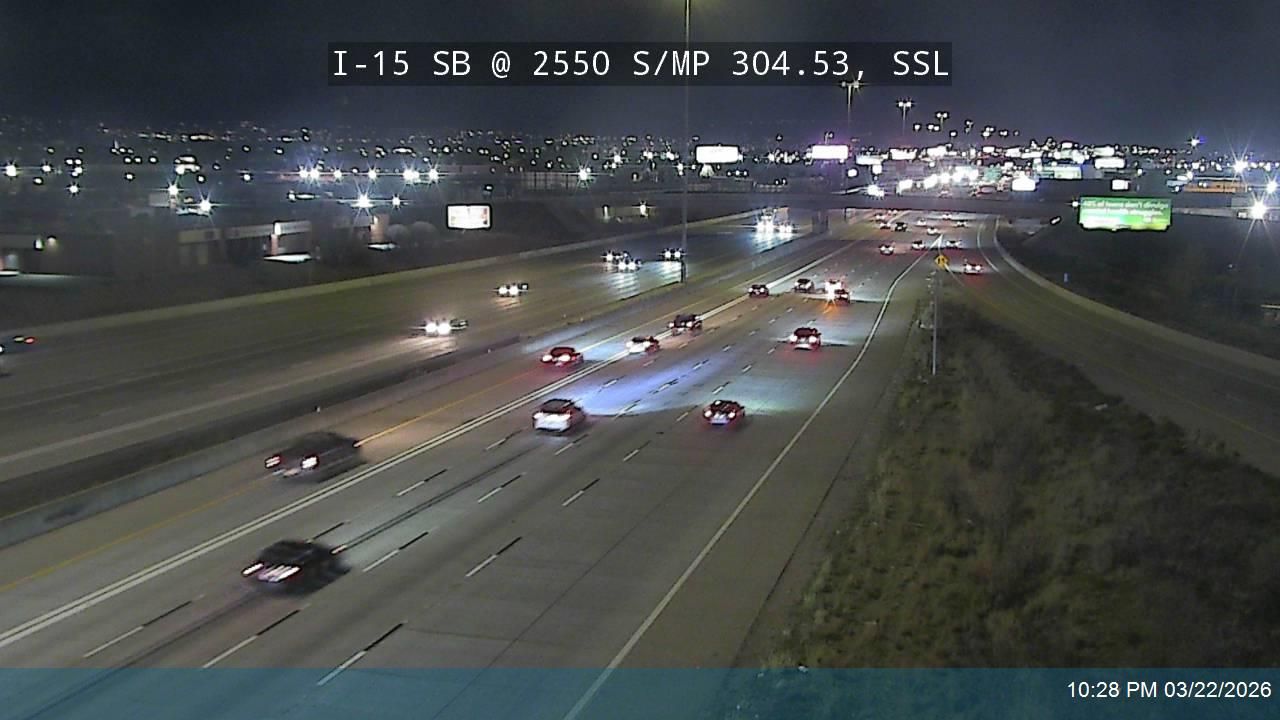 I-15 SB @ 2550 S / MP 304.53, SSL live webcam