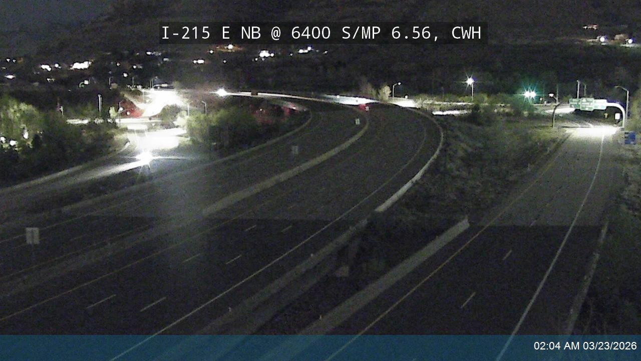 I-215 E NB @ 6400 S / MP 6.56, CWH live webcam