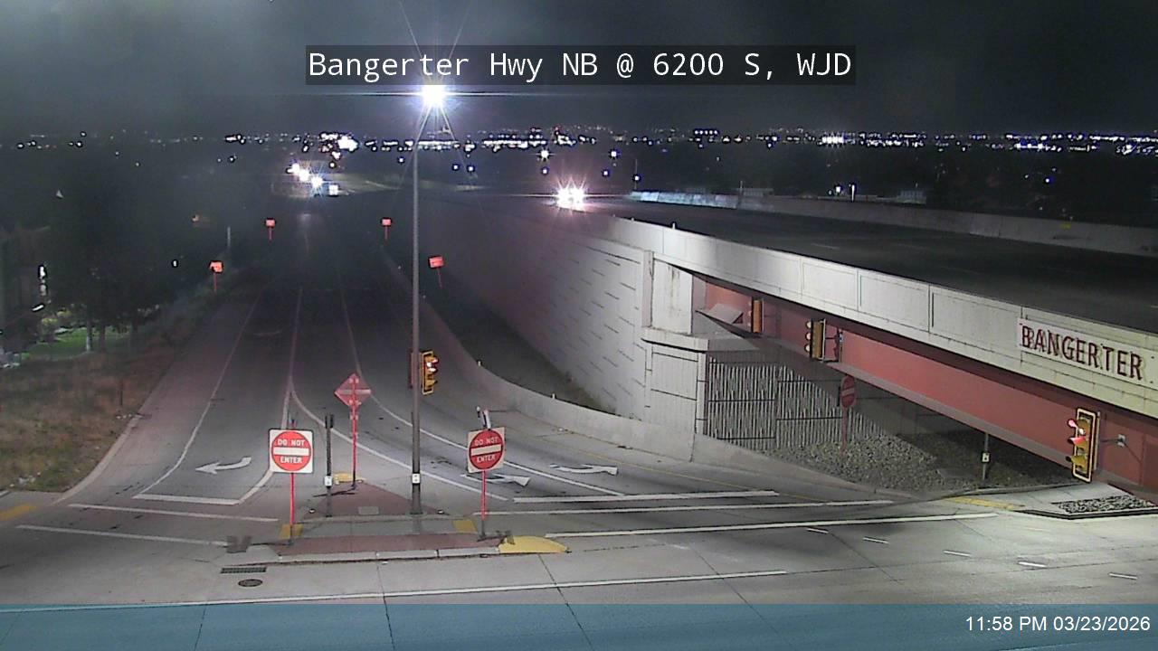 Bangerter Hwy / SR-154 NB @ 6200 S, WJD live webcam