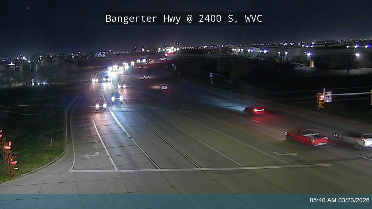 Bangerter Hwy / SR-154 @ 2400 S / Lake Park Blvd, WVC live webcam