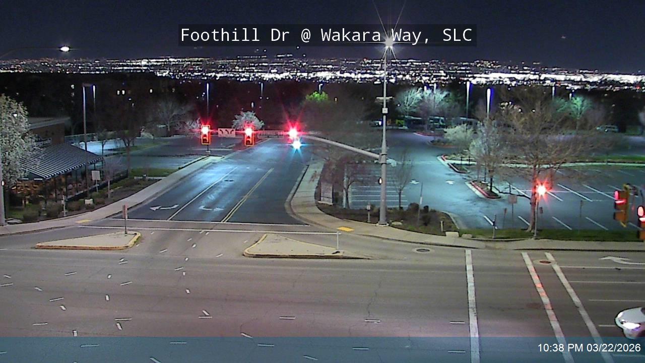 Foothill Dr / Honorary Veterans Blvd / SR-186 @ Wakara Way, SLC live webcam
