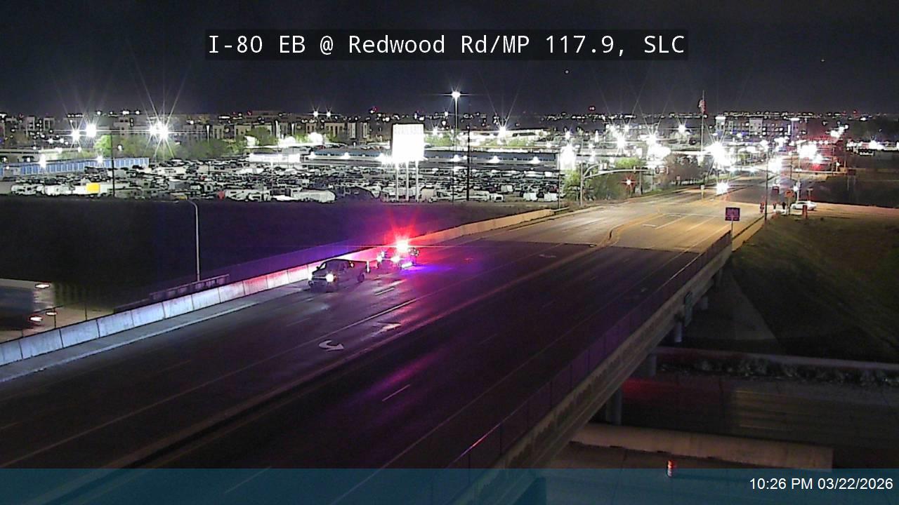 I-80 EB @ Redwood Rd / SR-68 / MP 117.9, SLC live webcam