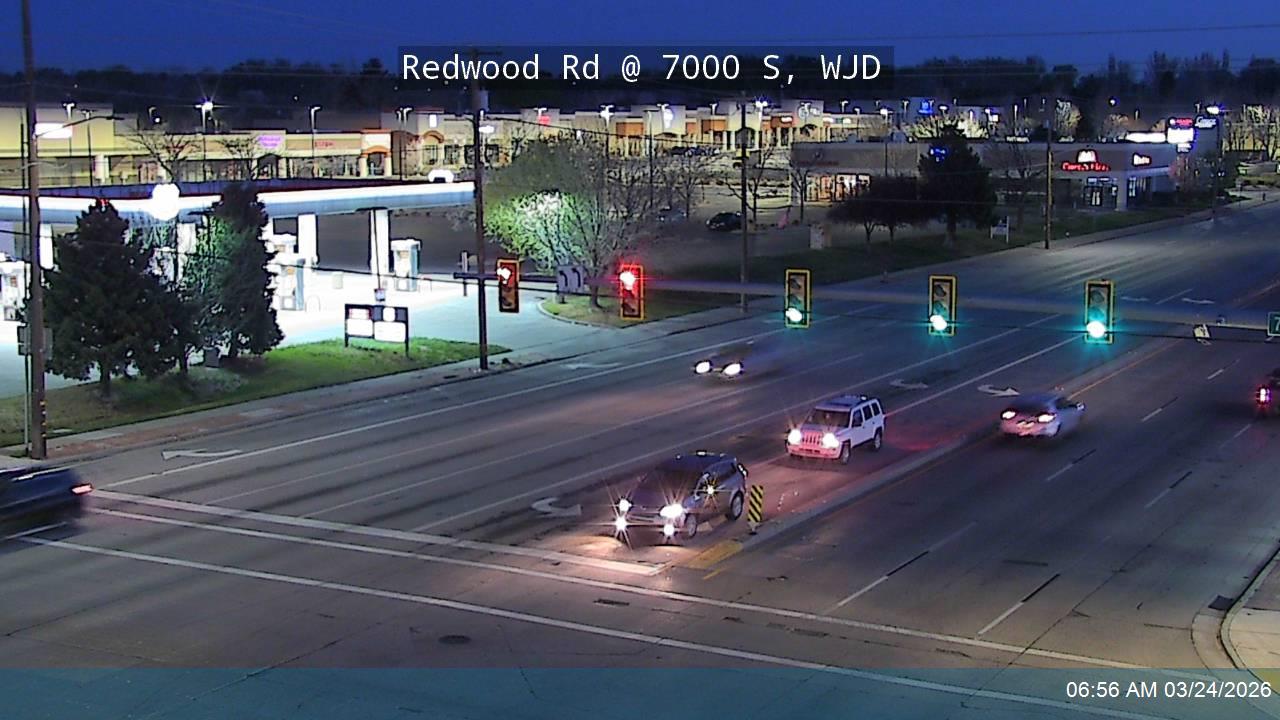 Redwood Rd / SR-68 @ 7000 S / SR-48, WJD live webcam