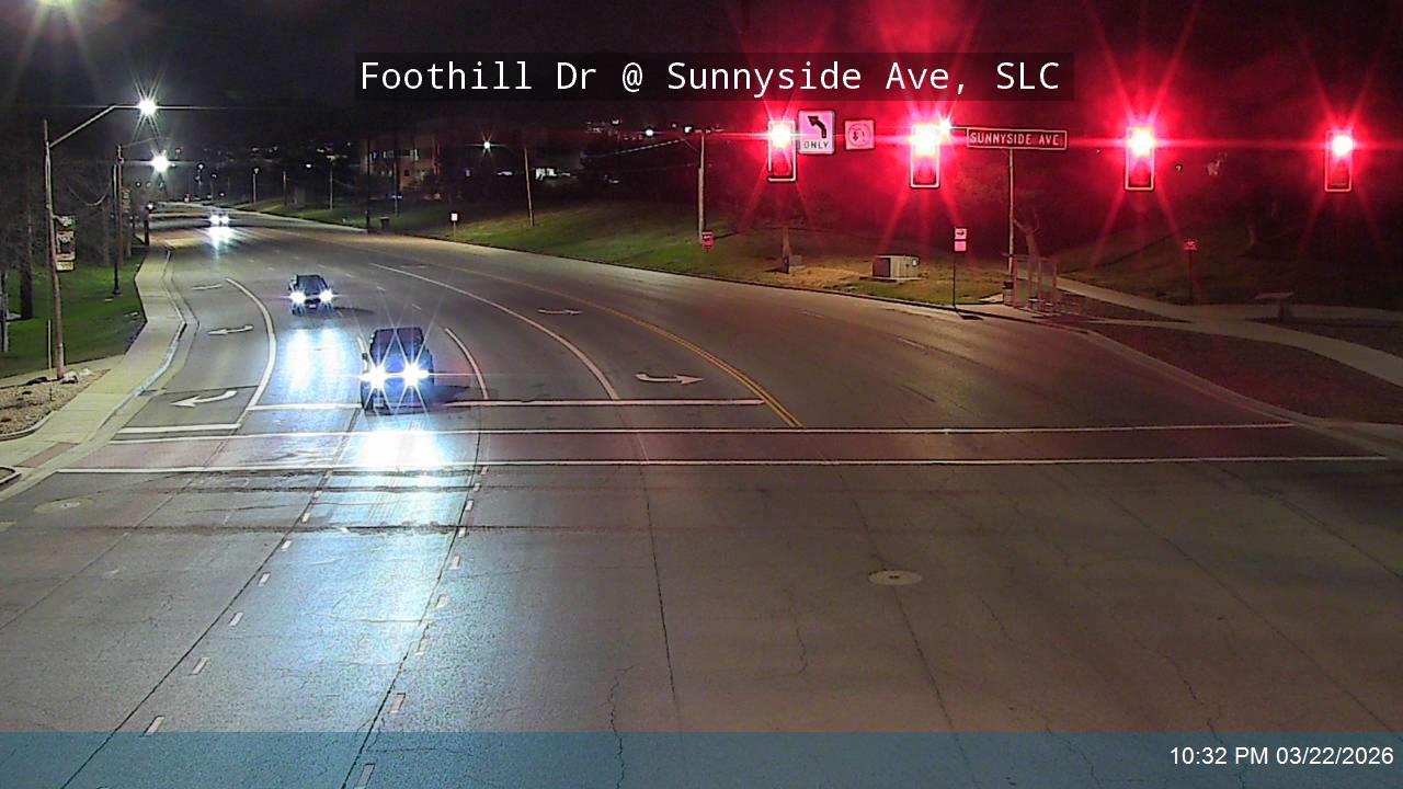 Foothill Dr / Honorary Veterans Blvd / SR-186 @ Sunnyside Ave, SLC live webcam