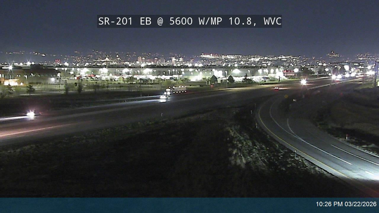 SR-201 EB @ 5600 W / SR-172 / MP 10.8, WVC live webcam
