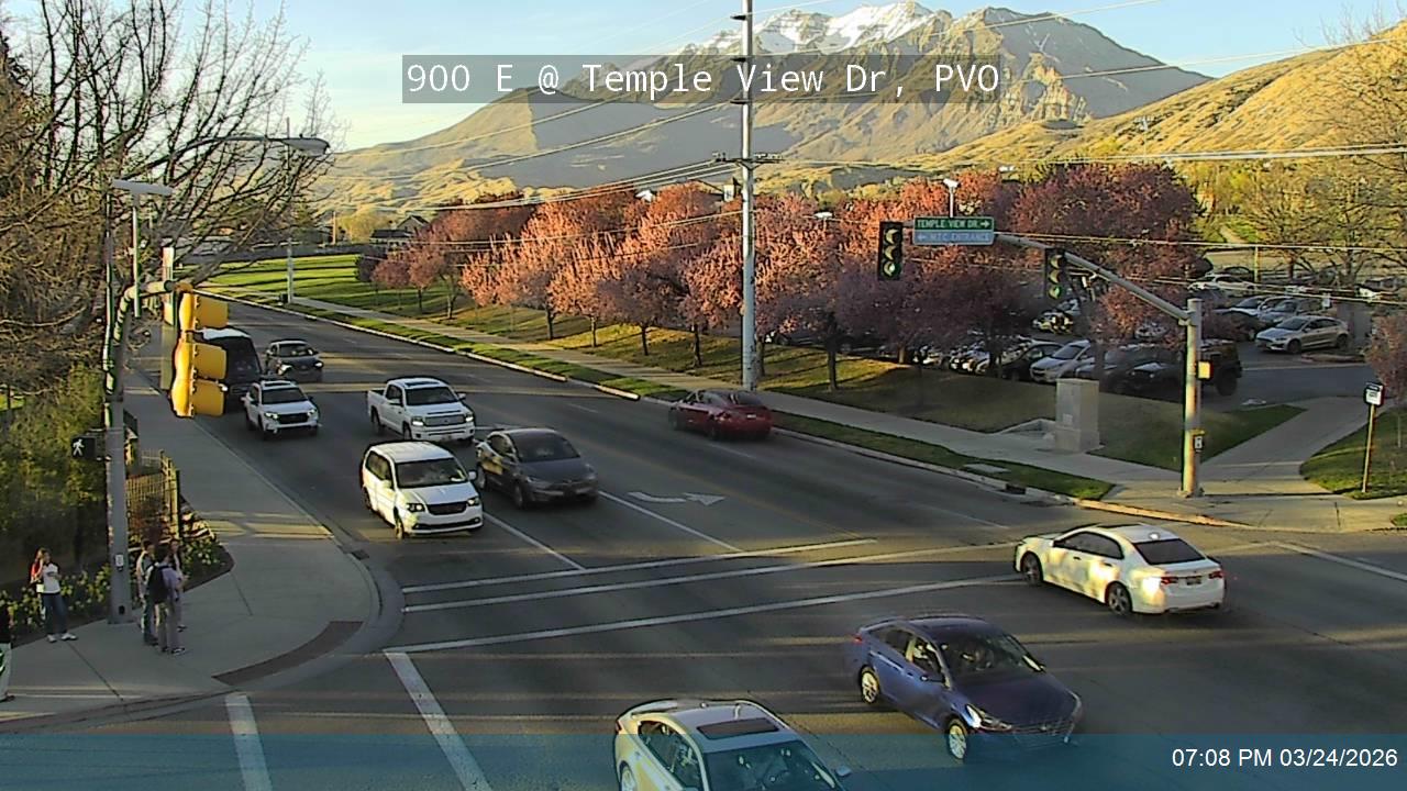 900 E @ Temple View Dr, PVO live webcam