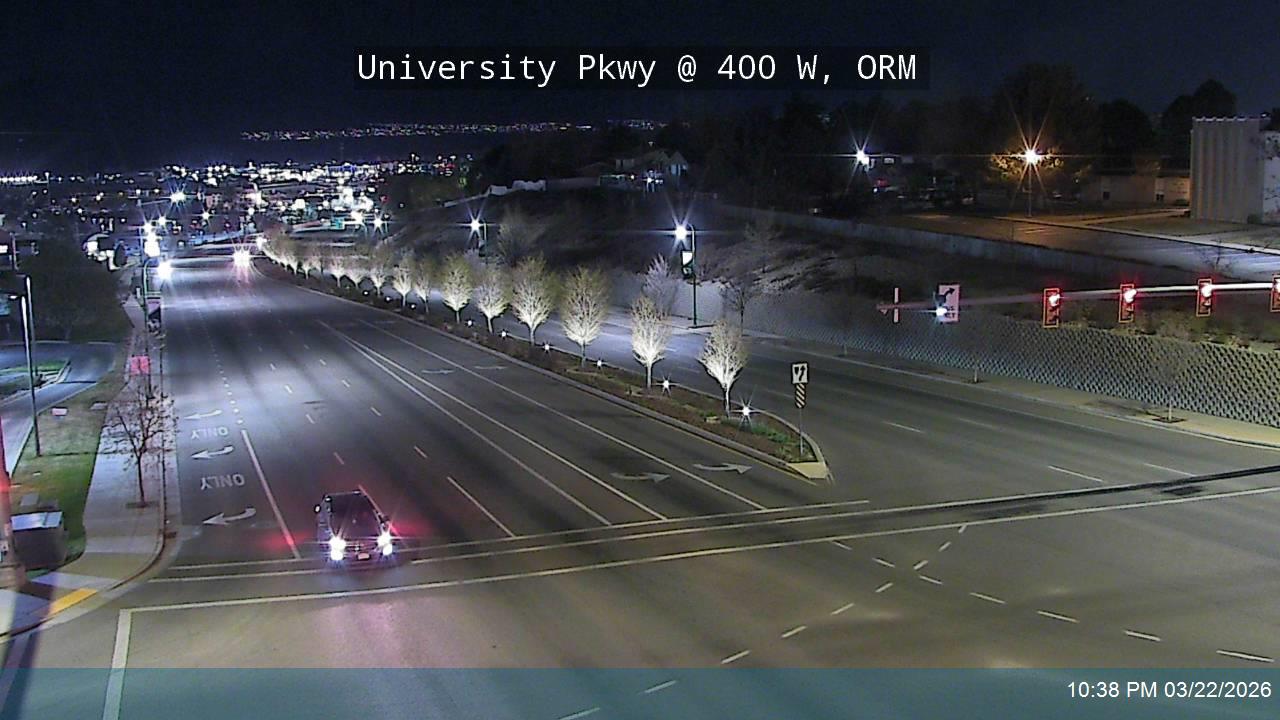 University Pkwy / SR-265 @ 400 W, ORM live webcam