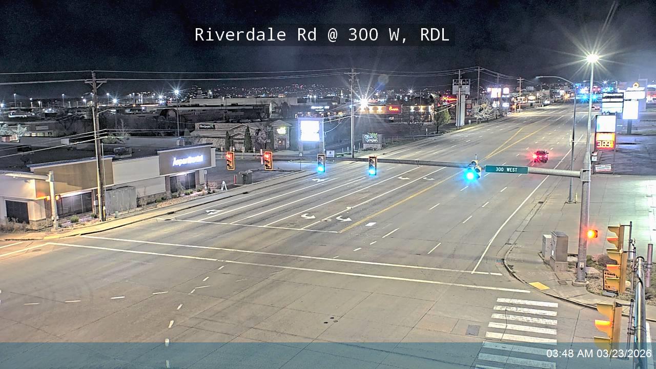 Riverdale Rd / SR-26 @ 300 W, RDL live webcam