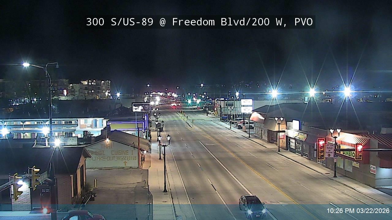 300 S / US-89 @ Freedom Blvd / 200 W, PVO live webcam