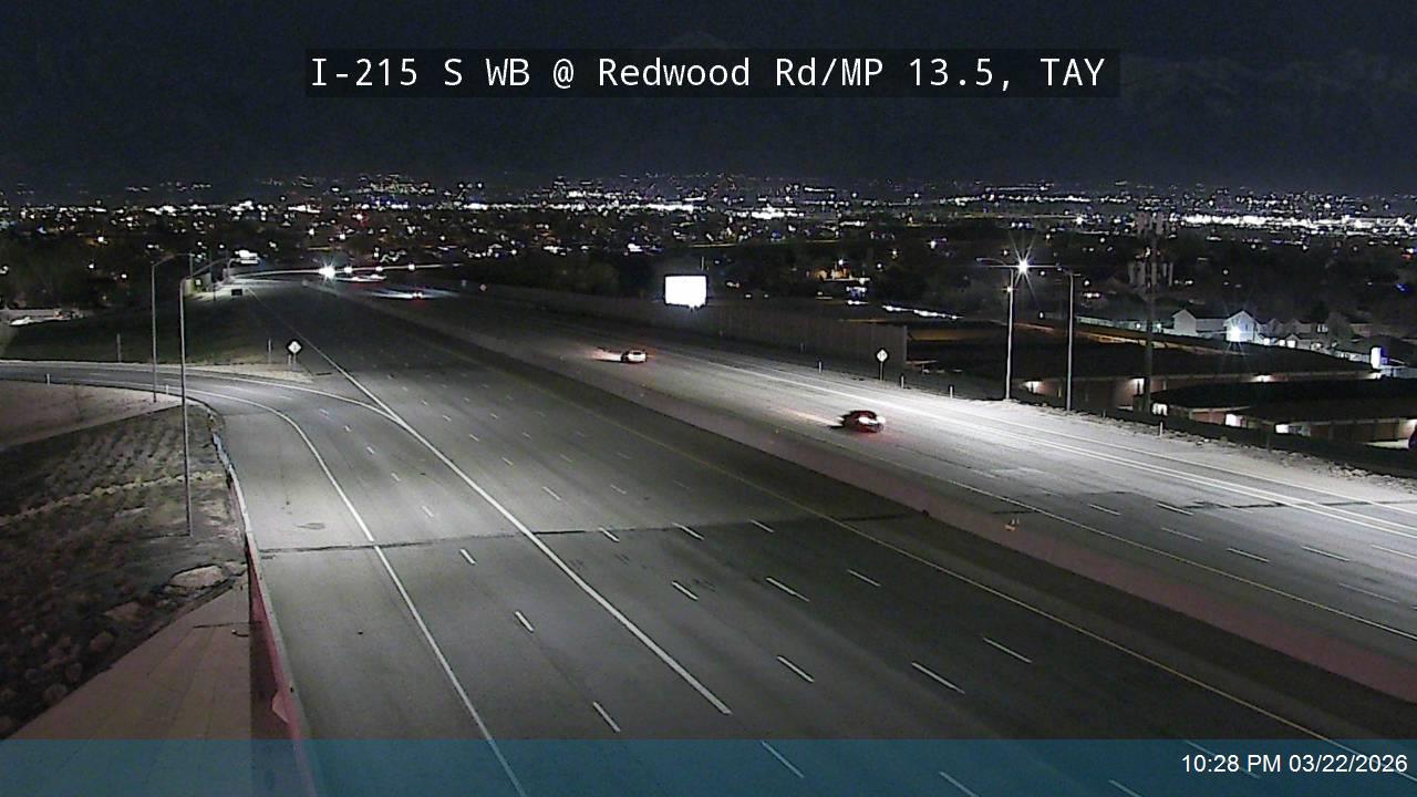 I-215 S WB @ Redwood Rd / SR-68 / MP 13.5, TAY live webcam