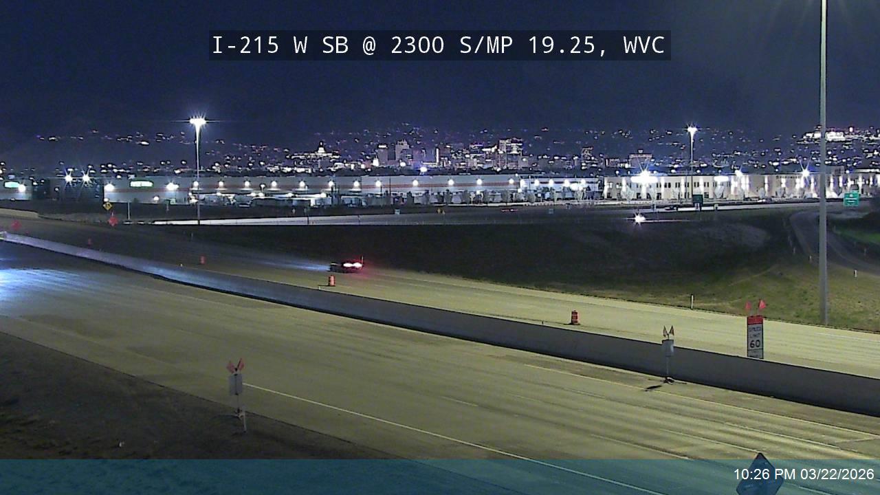 I-215 W SB @ 2300 S / MP 19.25, WVC live webcam