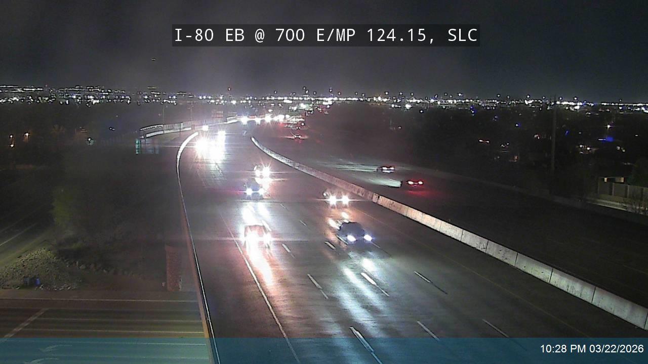 I-80 EB @ 700 E / SR-71 / MP 124.15, SLC live webcam