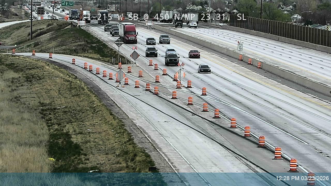 I-215 W SB @ 450 N / MP 23.31, SLC live webcam