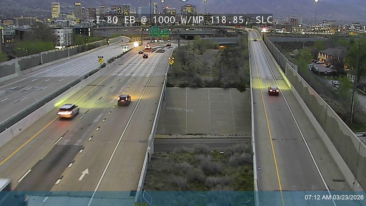 I-80 EB @ 1000 W / MP 118.85, SLC live webcam