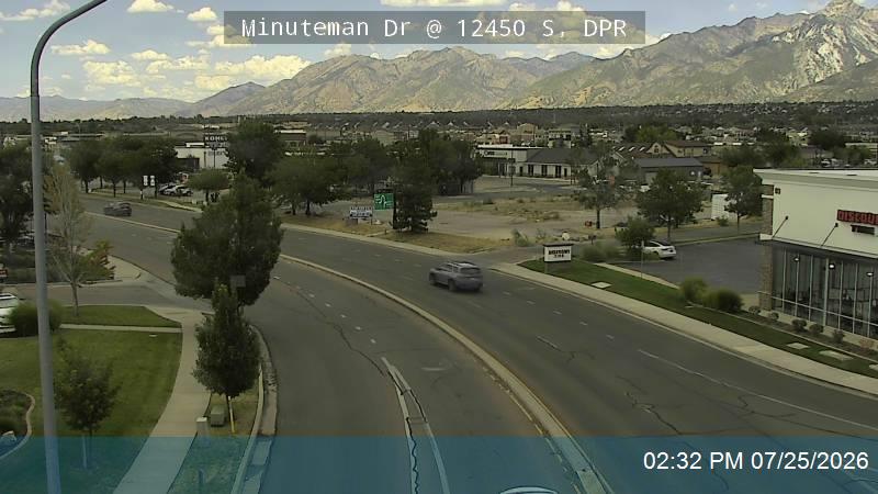 Live UDOT Verkehrskamera: Minuteman Dr @ 12450 S, DPR